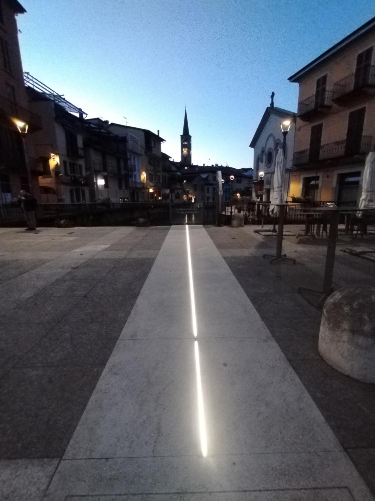 Un Balcone Sul Lago オメーニャ エクステリア 写真